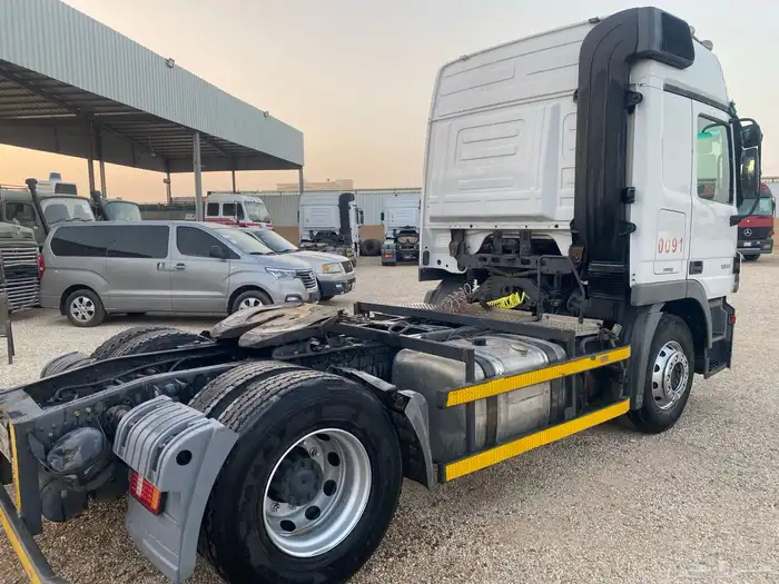 للبيع راس أكتروس 2008 نقل عام 4