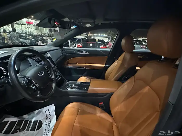 فورد تورس تيتانيوم موديل 2022 فل كامل نظيفة جدا 8