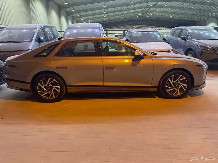 هونداي ازيرا كلاسيك سعودي 2025 10