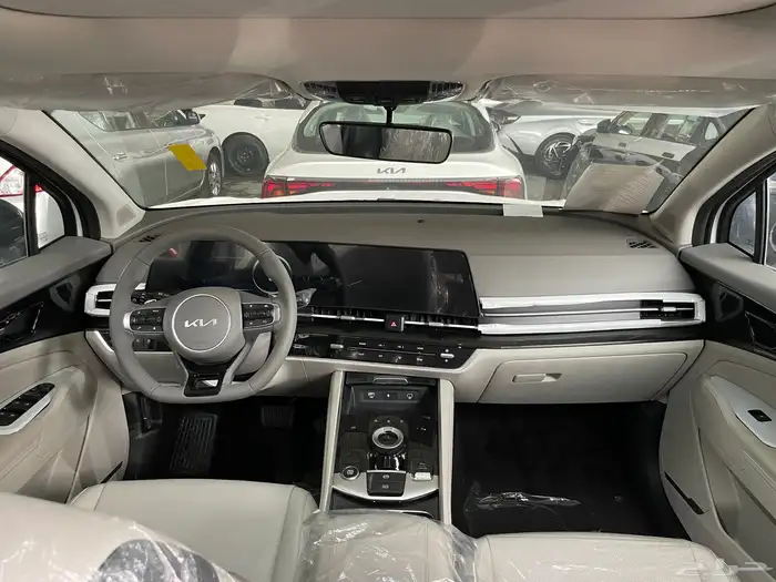 سبورتاج 2025 لارج 4