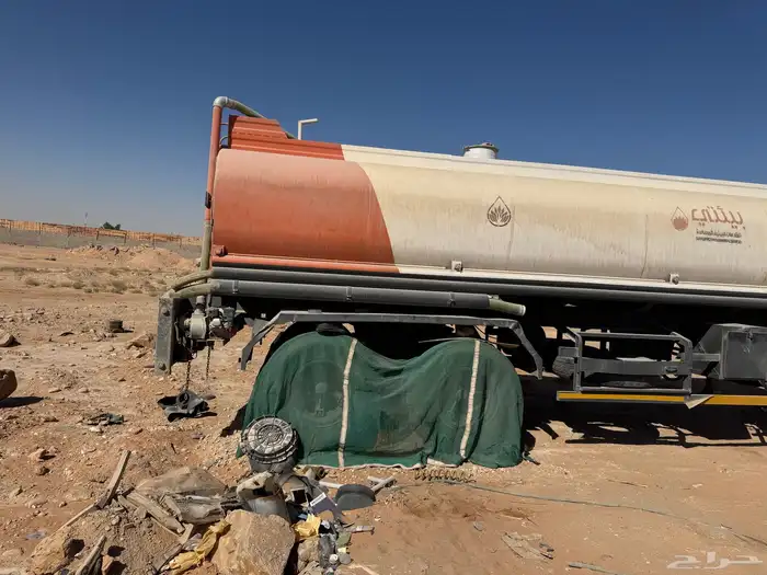 للبيع تانكي صرف صحي 28 طن شبة جديد 2