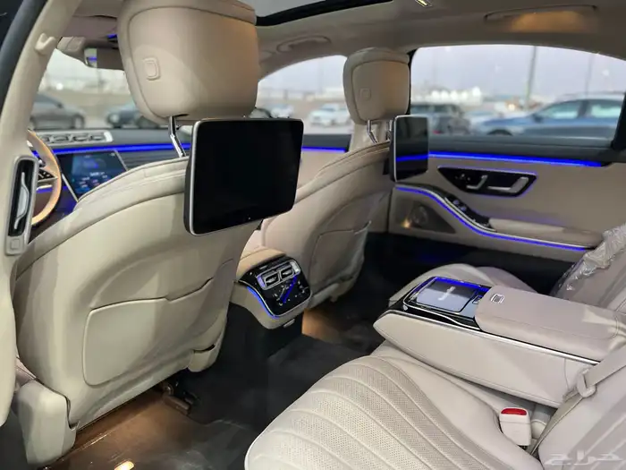 مرسيدس S450 فل كامل موديل 2023 19