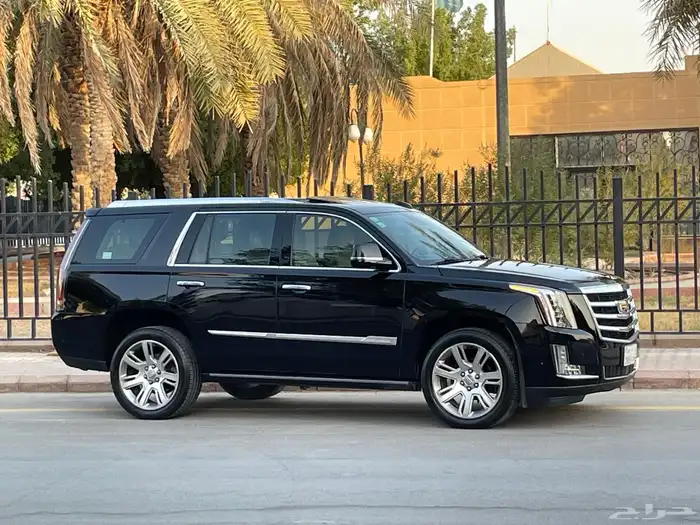 كاديلاك اسكاليد 2020 فل كامل نظيف جدا منوة المستخدم 31