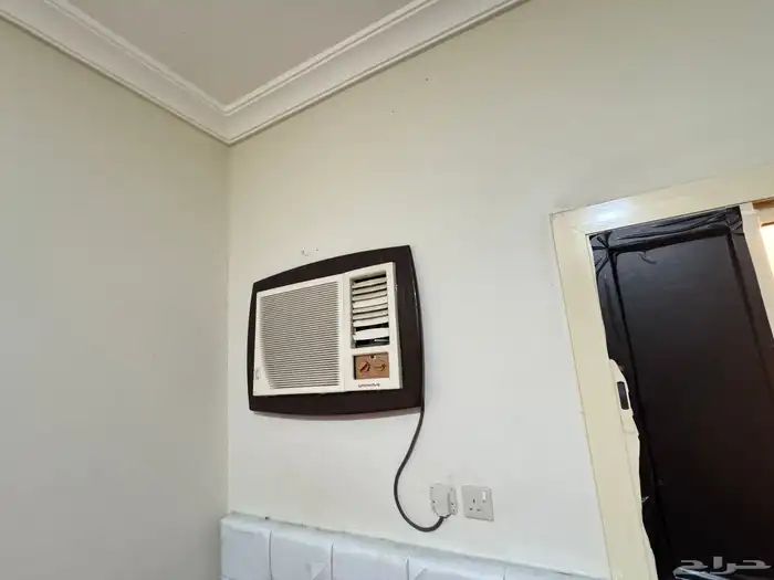 مكيف نضيف مرا للبيع 500 0