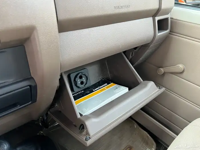 شاص 2016 ديزل غمارتين عداد 99.000 نظيف جدا لدى قمة الاطلال 49