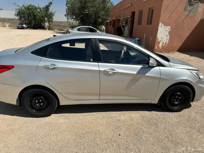 اكسنت 2017 مالك اول 3