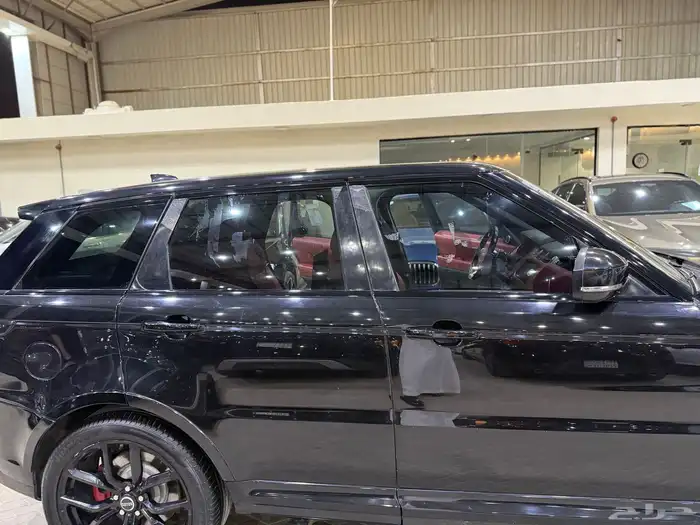 Range Rover Sport SVR Kit موديل 2017 محول 2022 9