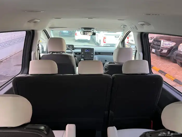 ستاريا 2022 ديزل 11 راكب نظيف جدا لدى قمة الاطلال 26