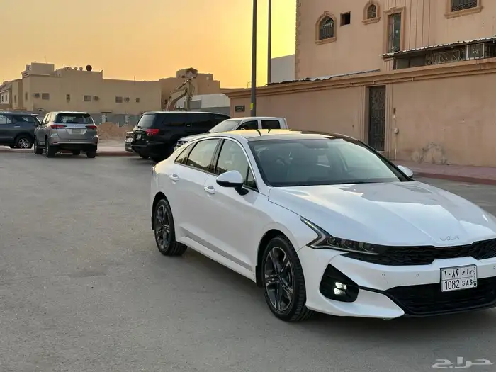 كيا K5 2022 نص فل 2