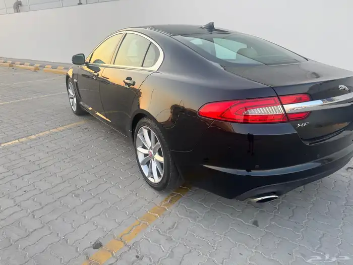 جاكوار XF 3