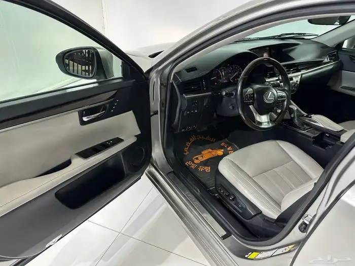لكزس ES350 2016 14