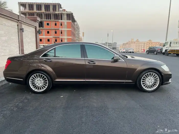مرسيدس s300 مديل 2011 8