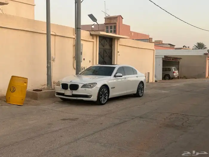 بي ام دبليو 2009 750li للبيع او البدل 0
