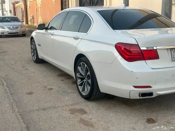 بي ام دبليو 2009 750li للبيع او البدل 5