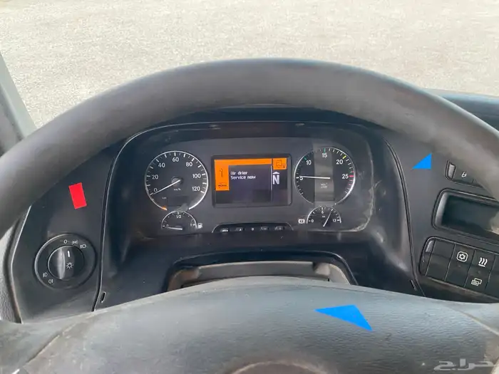 للبيع راس أكتروس 2008 نقل عام 18