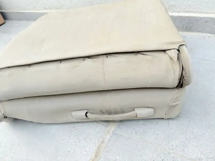 قطه لاندكروزر 7