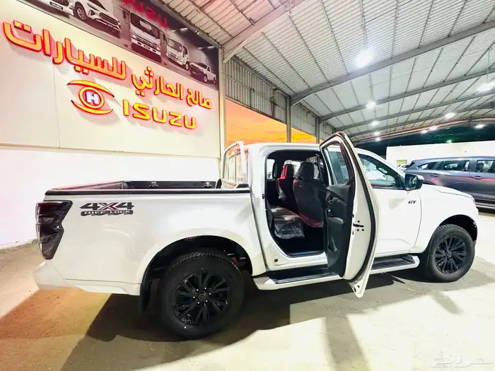 ايسوزو غمارتين جى تى 8