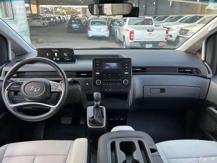 ستاريا 2022 ديزل 11 راكب نظيف جدا لدى قمة الاطلال 36