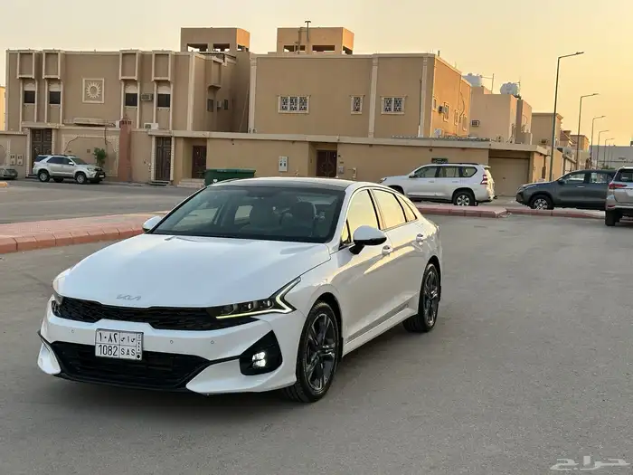 كيا K5 2022 نص فل 1