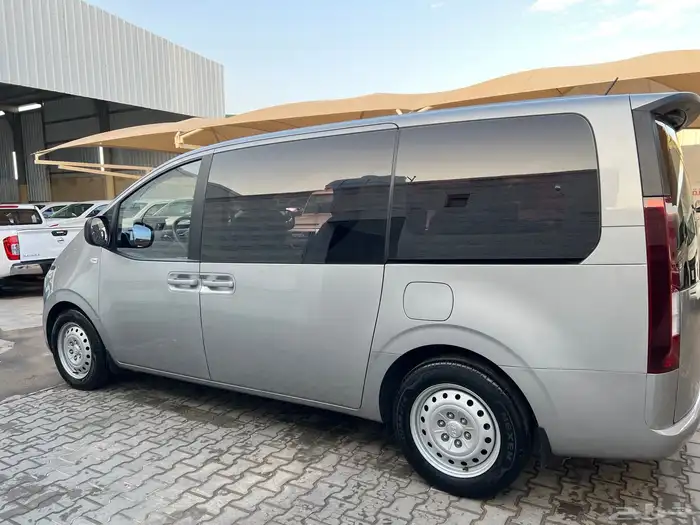 ستاريا 2022 ديزل 11 راكب نظيف جدا لدى قمة الاطلال 15