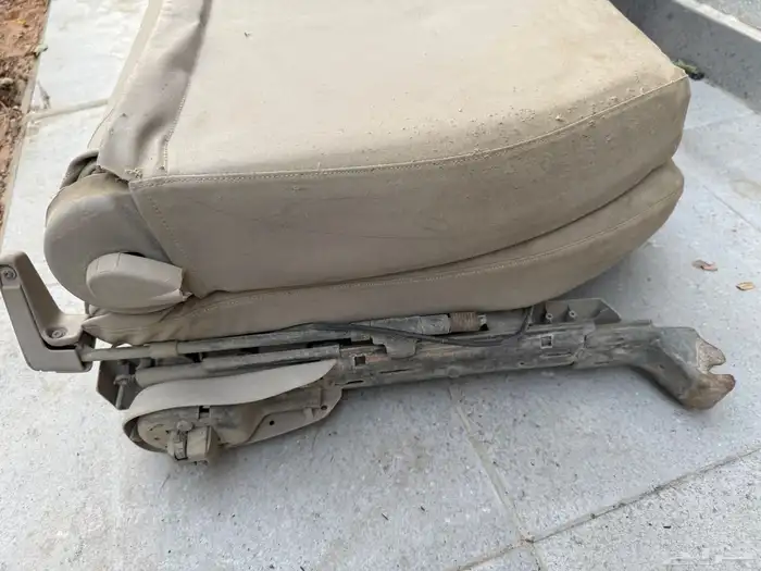 قطه لاندكروزر 4