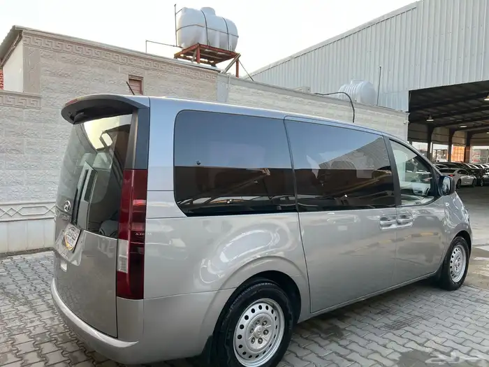 ستاريا 2022 ديزل 11 راكب نظيف جدا لدى قمة الاطلال 8