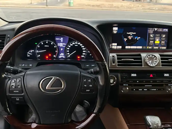 لكزس LS460L 2014 11