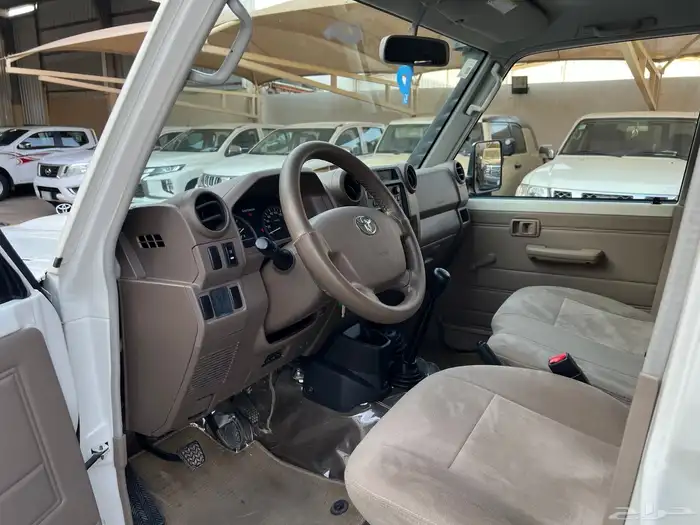 شاص 2016 ديزل غمارتين عداد 99.000 نظيف جدا لدى قمة الاطلال 43