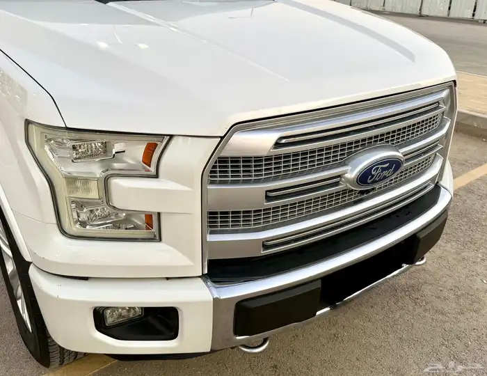 فورد F-150 بلاتنيوم مخزن شبة جديد 11