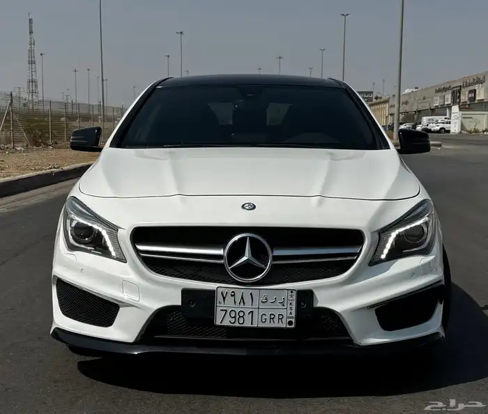 مرسيدس CLA45 2016 نادرة فل كامل 1