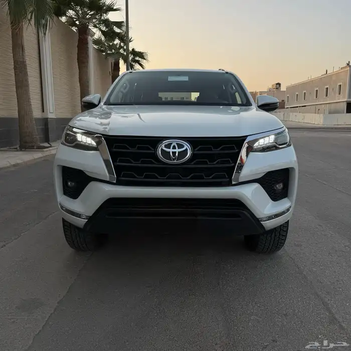 فورتشنر 2023 ( مباع ) 1