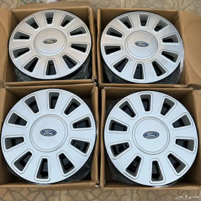 طقم جنوط فورد كراون فكتوريا بوليسي جنوط البوليسي جديد ومضمون 1