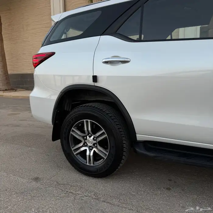 فورتشنر 2023 ( مباع ) 9