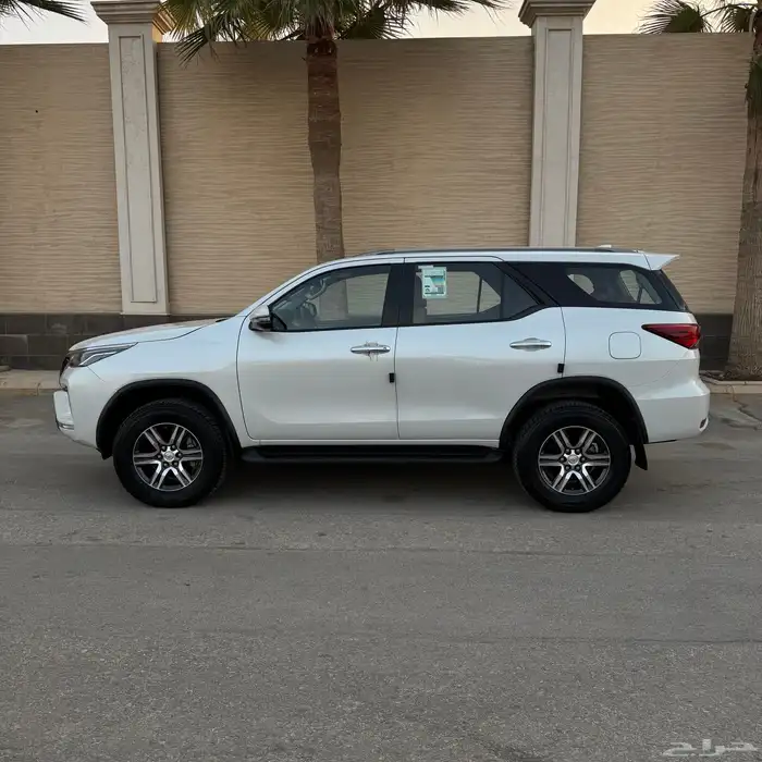 فورتشنر 2023 ( مباع ) 4