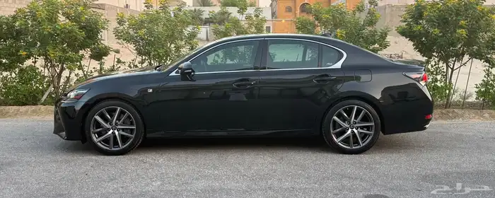 للبيع لكزس GS F 2017 مالك أول نظييف 1