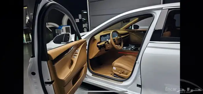 جينيسيس G80 2025 وكاله 8