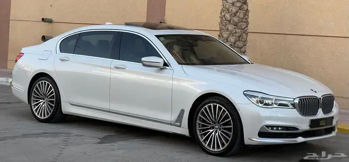 بي ام دبليو-2016-750Li-فل كامل- طلبية خاصة- قمه النظافه 6
