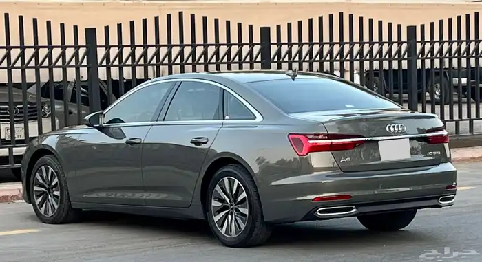 اودي 2022 A6 ( نص فل ) 5