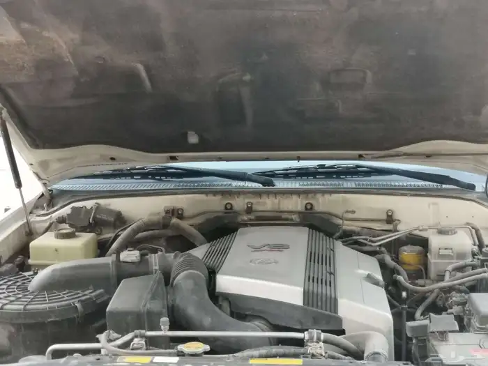 لكزس LX470 موديل 2006 في القصيم 19