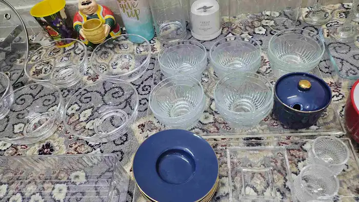 تم البيع أواني منزلية وأكواب 6