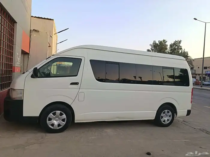 باص تويوتا قبه سقف مرتفع 0