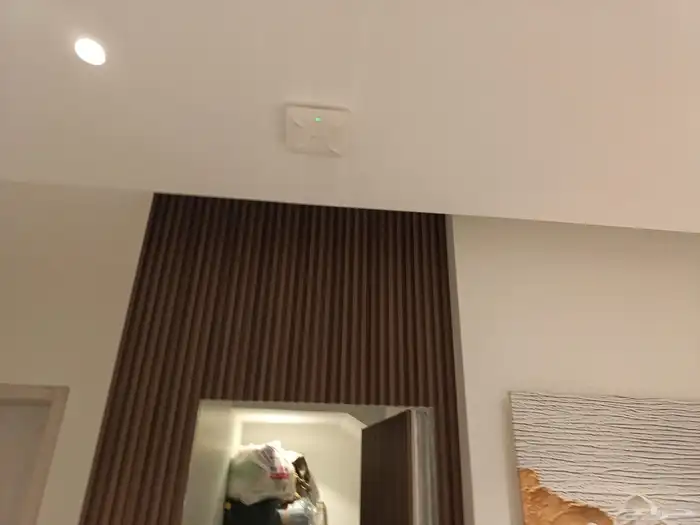 كاميرات المراقبة 7