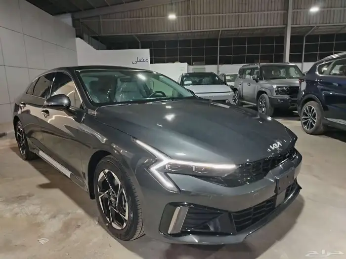 كيا K5 ( نص فل GLS ) موديل 2026 الاهلية 2