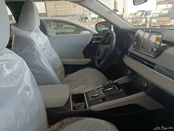 ميتسوبيشي اوتلاندر 1