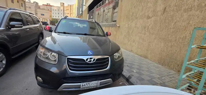 هيونداي سانتافي 2012 فل كامل نظيف 2