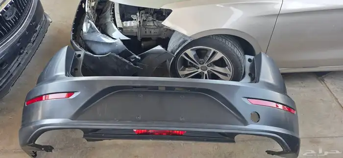 يتوفر لدينا قطع غيار فاو B70 13