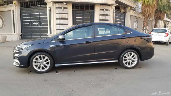 شيري اريزو6 2023 3
