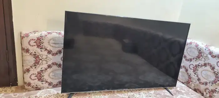 شاشة تلفزيون 65 بوصه 0