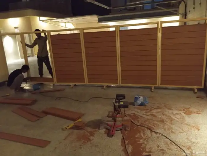 عمل حاجز متحرك بديل خشب 1