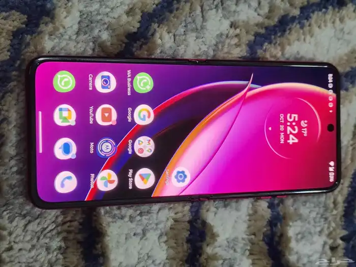 جوال موتورولا رايزر 40 الترا كالجديد Motorola RAZR 40 ultra 0